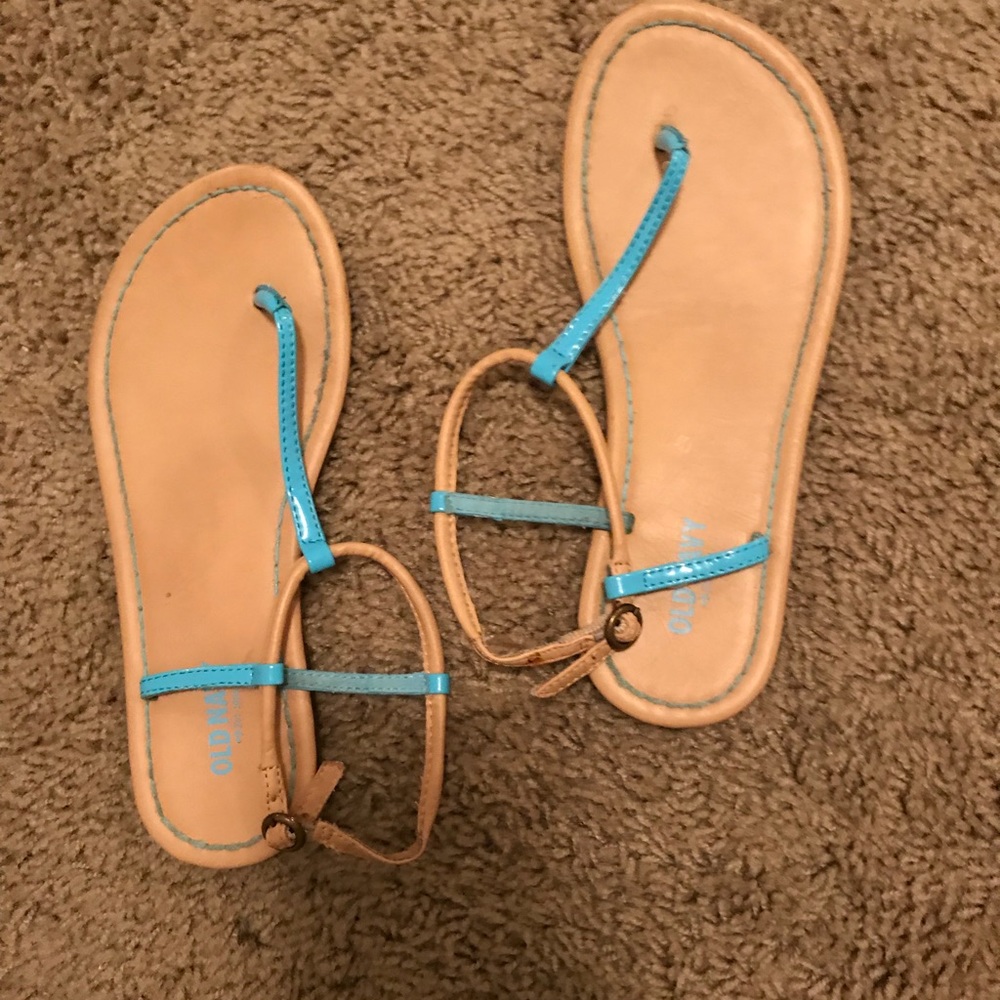 really cute tan & teal sandals